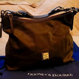 Dooney & Bourke Slouch Bag Dark Brown